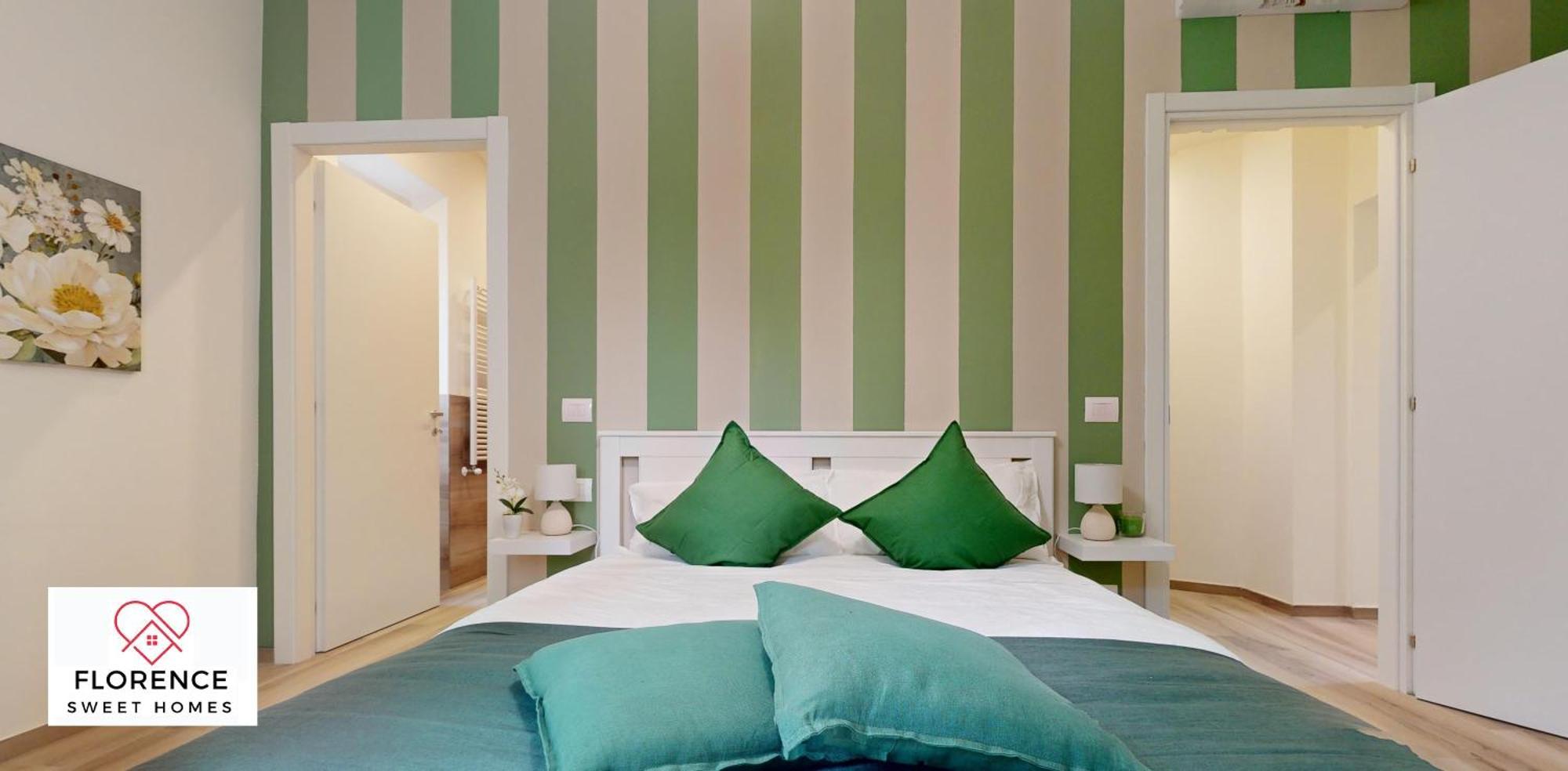 Sonia Apartment With Free Parking By Florence Sweet Homes Екстер'єр фото