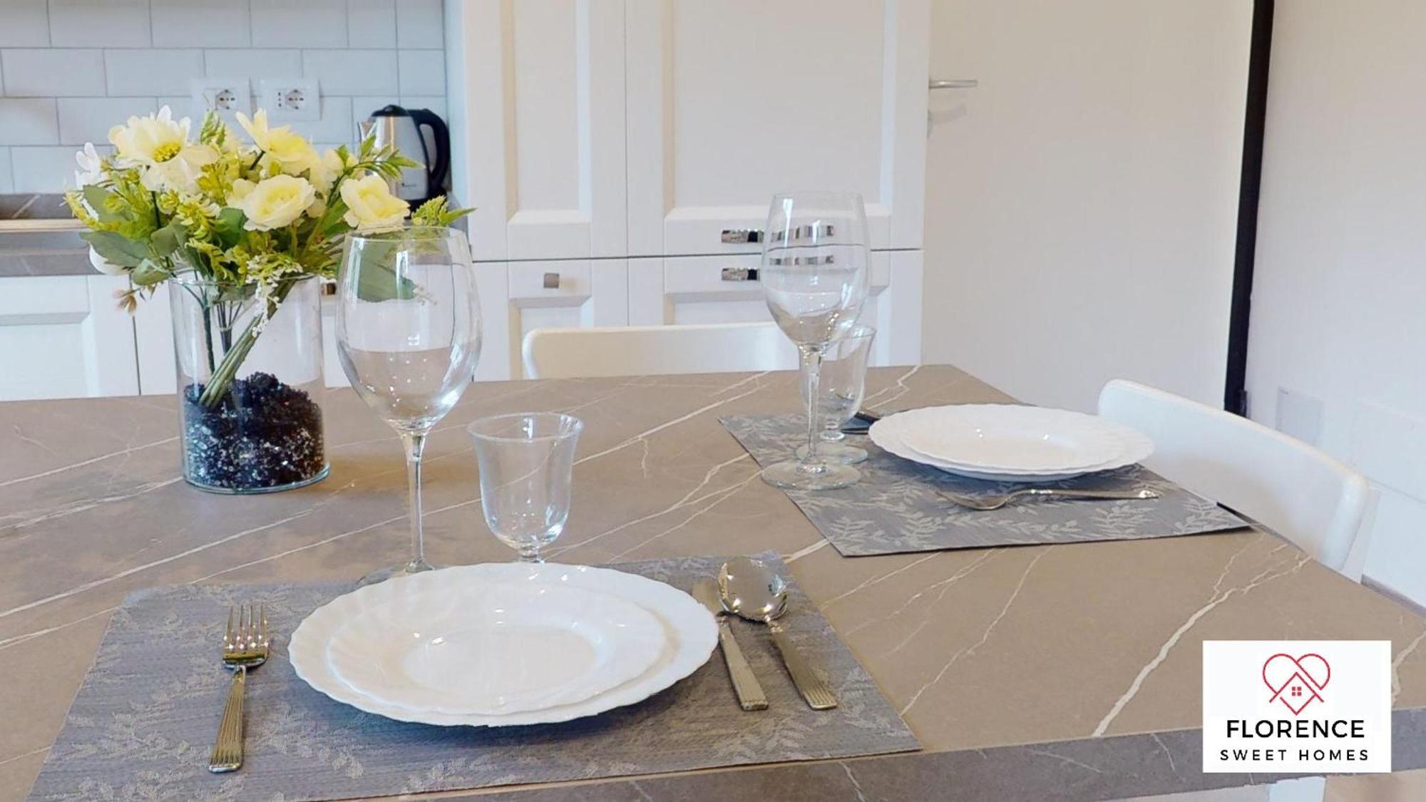 Sonia Apartment With Free Parking By Florence Sweet Homes Екстер'єр фото