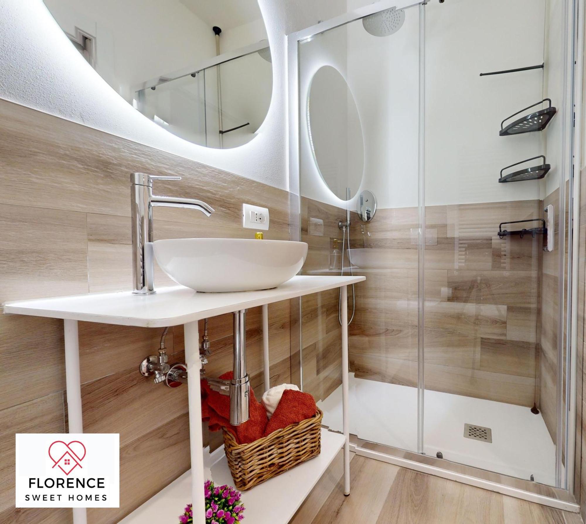 Sonia Apartment With Free Parking By Florence Sweet Homes Екстер'єр фото